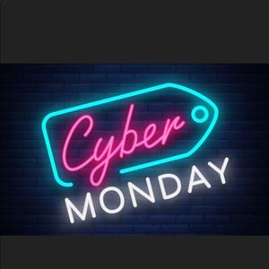 Sale! All designer items discounted up to 30% off!